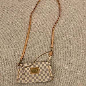 Louis Vuitton Crossbody Bag